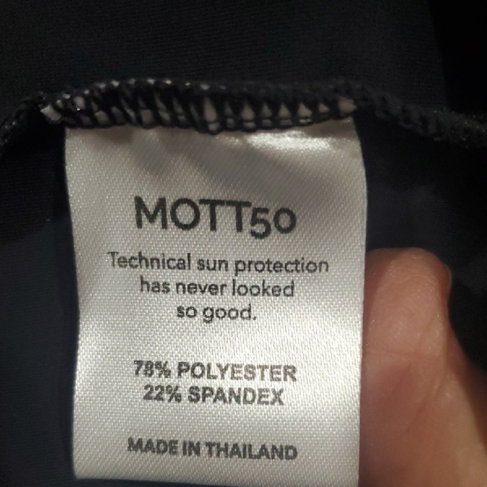 Mott50 CICELY Black Long Sleeve Rashguard Upf 50 - Picture 13 of 13